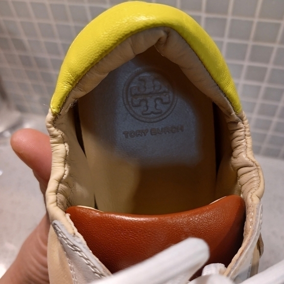 AUTH! Tory Burch suede / leather sneakers 👟 - Picture 9 of 10